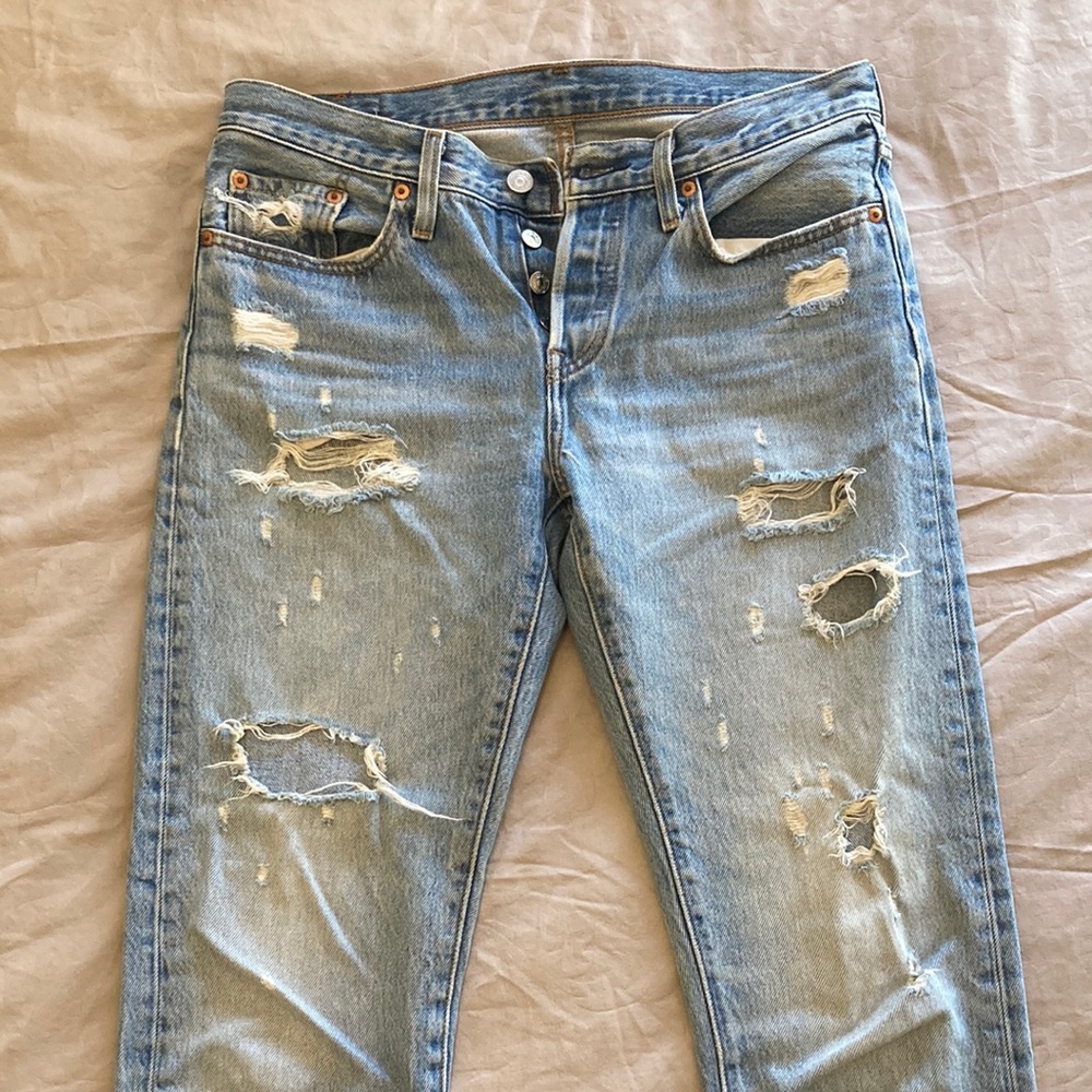 Levis Womens 501 T Light Blue Jeans